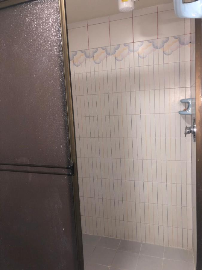 Apartamento Comodo En Laureles, Grande, Centrico ,bien Ubicado Apto203