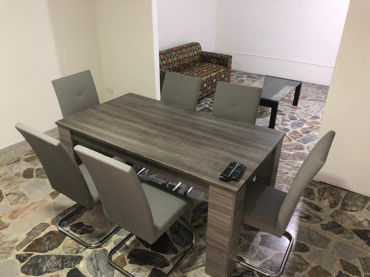 Comodo En Laureles, Grande, Centrico ,bien Ubicado Apto203 * Medellín