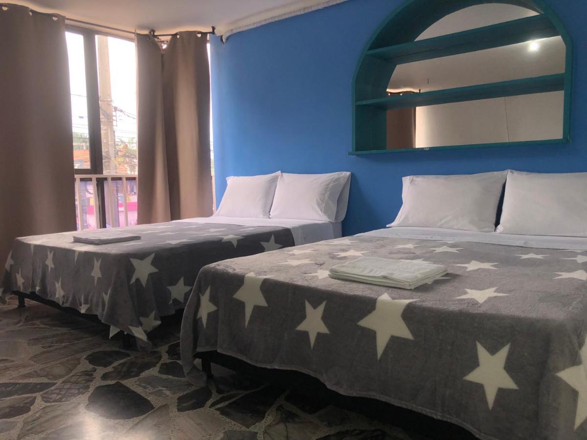 Comodo En Laureles, Grande, Centrico ,bien Ubicado Apto203 * Medellín